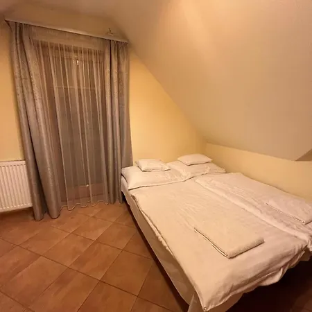 Ozkut Apartmanhaz
