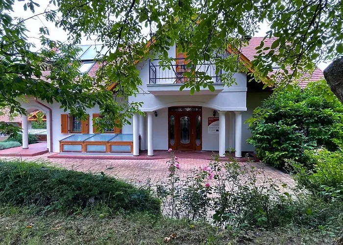 Konukevi Ozkut Apartmanhaz